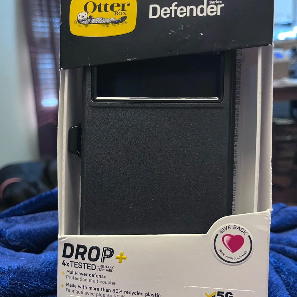 OtterBox Defender Series Black Case
